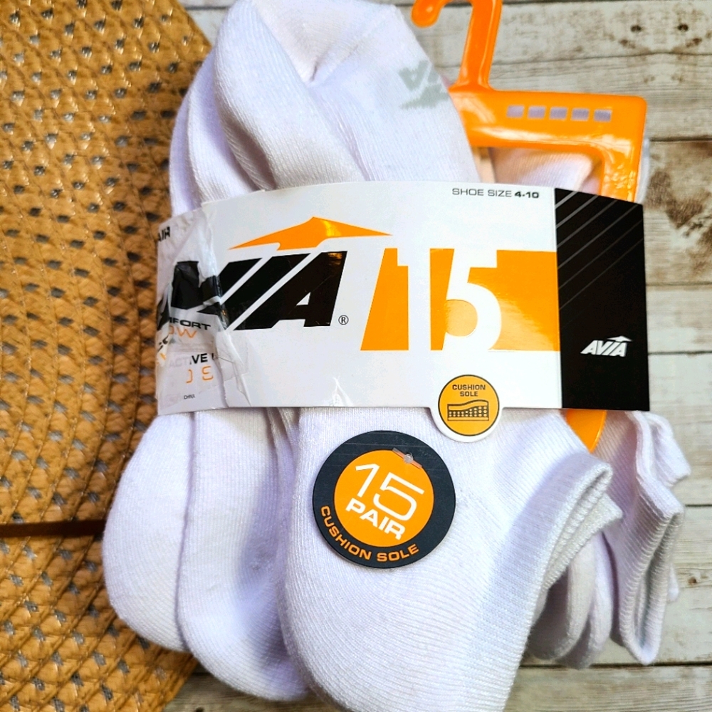 Avia Women's No Show White Socks 10 Pack size 4-10